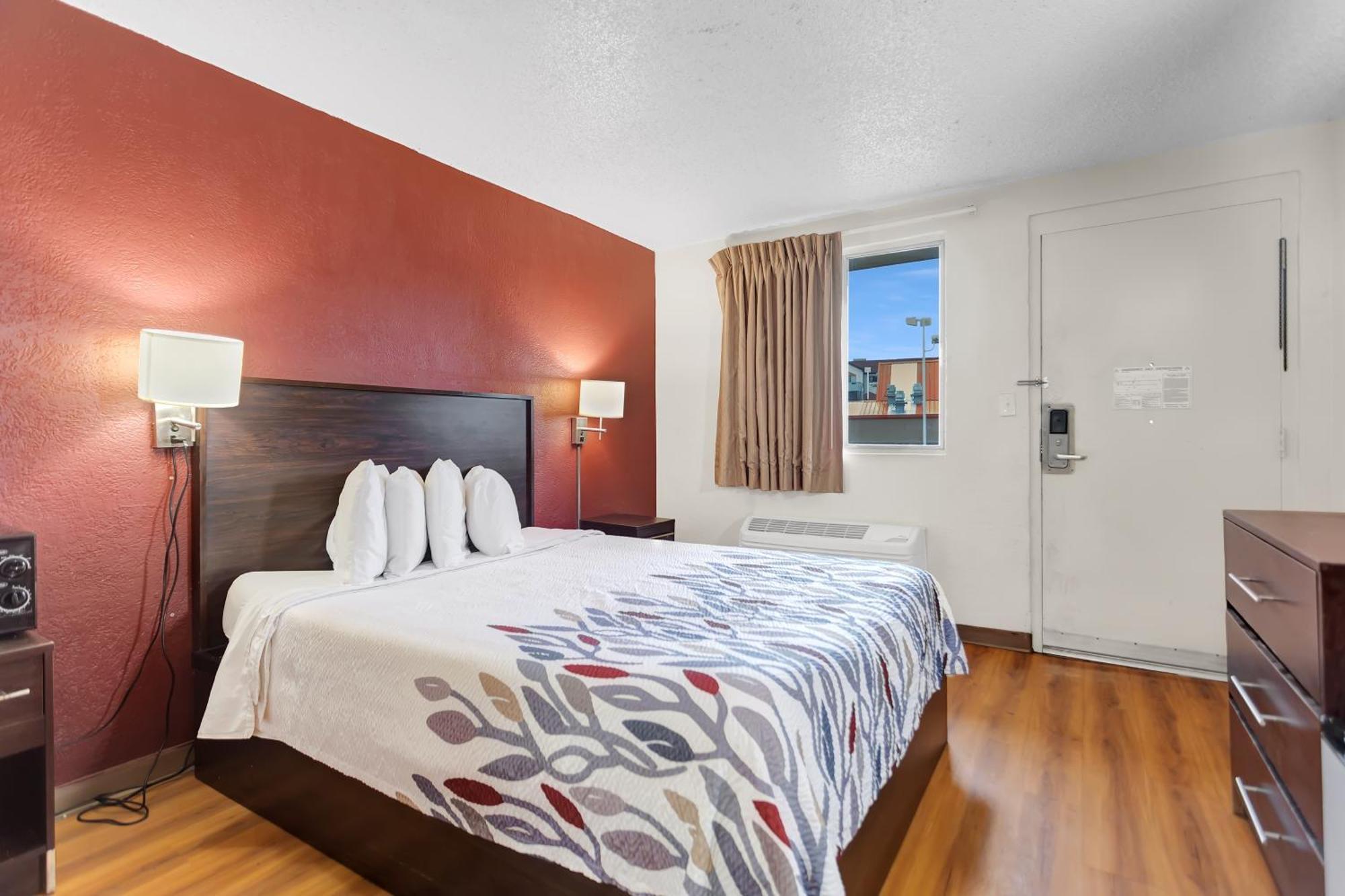 Qubed San Antonio Hotel ภายนอก รูปภาพ