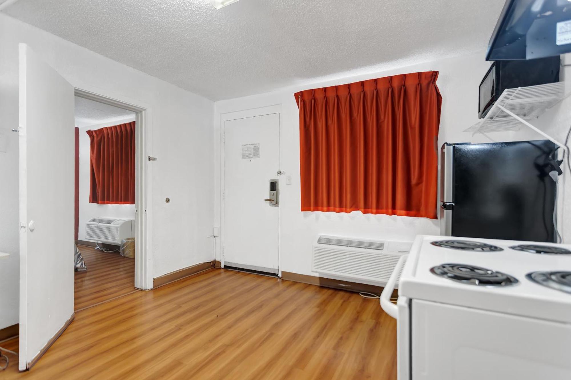 Qubed San Antonio Hotel ภายนอก รูปภาพ